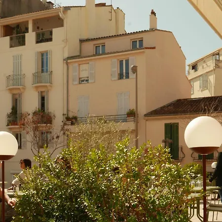 One Bedroom In The Old Center Of Appartement
